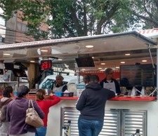 Legislação em SP Lei Facilita a Comercialização de Comida de Rua