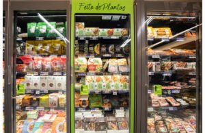 Procura por itens plant based dispara na lojas Extra e Pão de Açúcar
